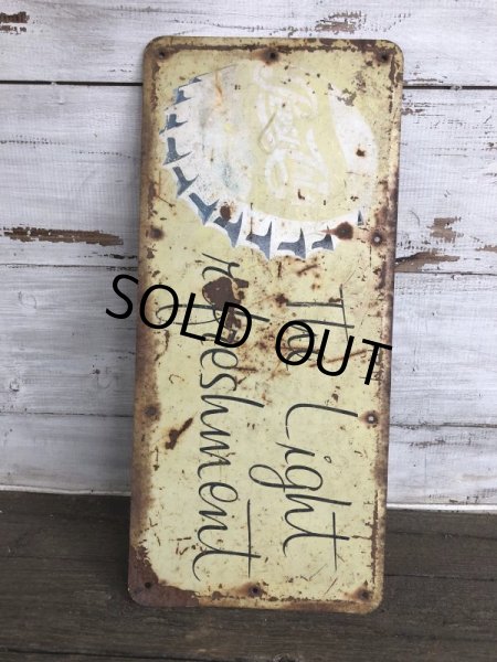 画像9: 50s vintage Pepsi-Cola Bottle Cap Sign (J266)  (9)