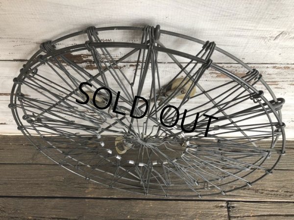 画像7: Vintage Wire Laundry Basket (J285) (7)