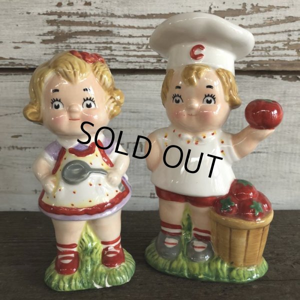 画像1: Vintage Campbell Soup Kids Salt & Pepper Statue (J369) (1)