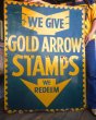 画像13: 40s Vintage Gold Arrow Stamps Huge Tin Sign (J380) (13)