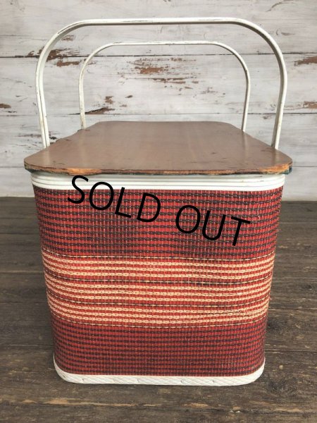 画像2: Vintage Wicker Picnic Basket Red (J441) (2)