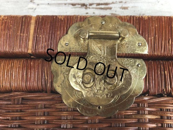画像10: Vintage Wicker Trunk Chest Basket Large Size (J439) (10)
