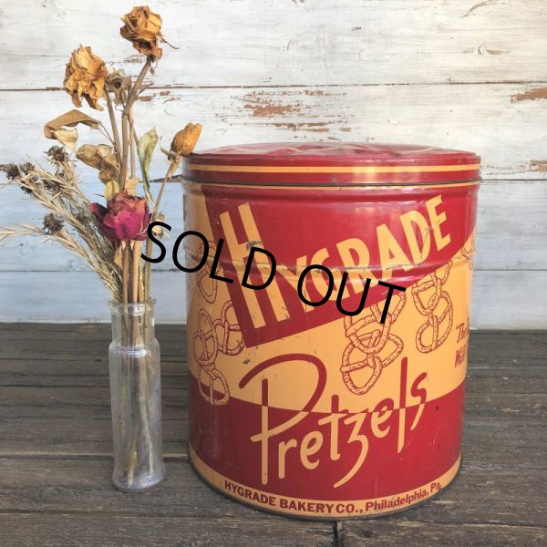 画像1: Vintage HYGRADE Pretzel  Tin Can (J456) (1)