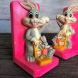 画像2: 70s Vintage WB Bugs Bunny Bookends Holiday Fair Japan (J705) (2)