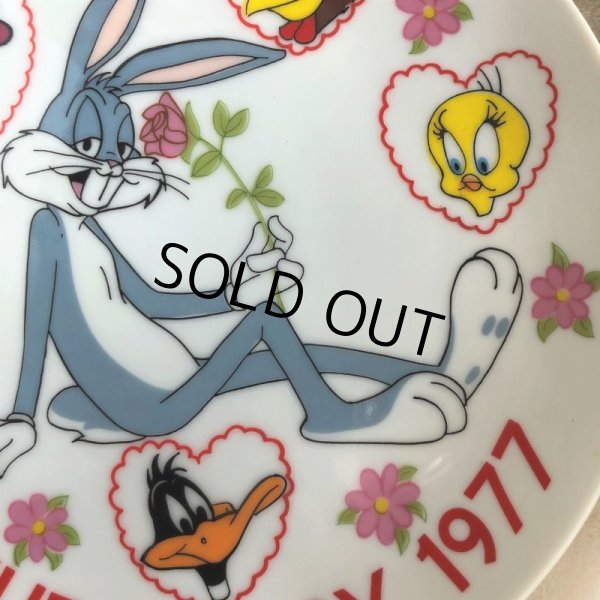 画像4: 70s Vintage Bugs Bunny 1977 Mothers's Day Plate (J700) (4)