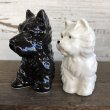 画像2: Vintage Black & White Scotch Whisky Salt & Pepper Shaker (J810) (2)