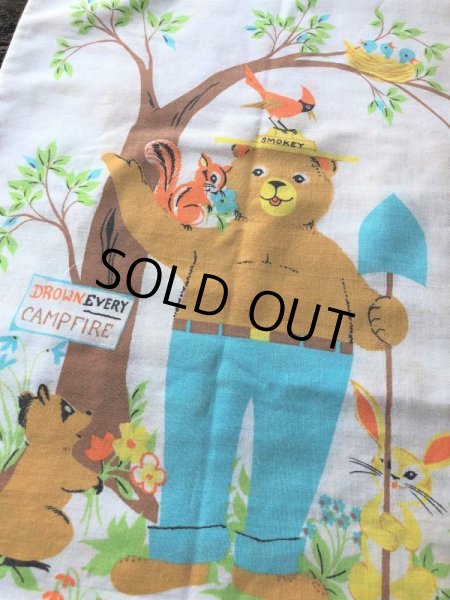 画像3: 70s Vintage Smokey The Bear Pillow Case (J845) (3)