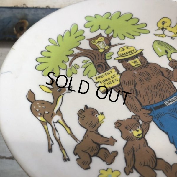 画像3: Vintage Smokey The Bear Plastic Plate (J839) (3)