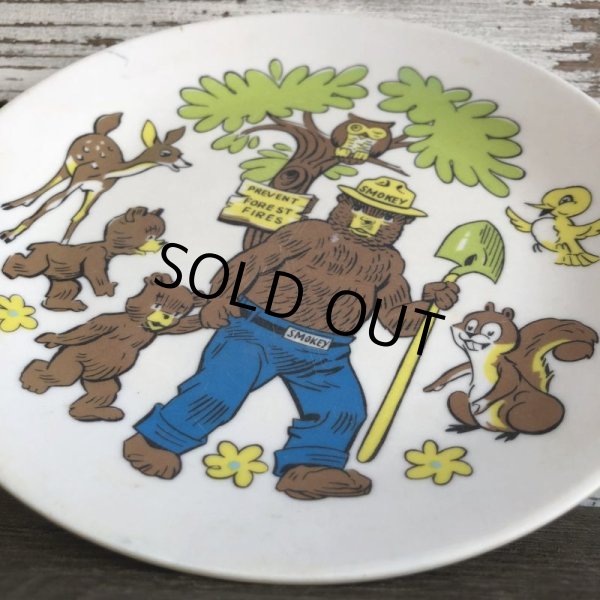 画像5: Vintage Smokey The Bear Plastic Plate (J839) (5)