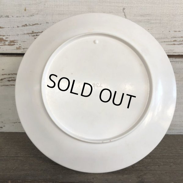 画像2: Vintage Smokey The Bear Plastic Plate (J839) (2)