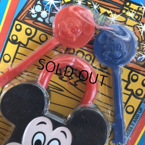 画像3: 80s Vintage Disney Mickey Giant Padlock (J969) (3)