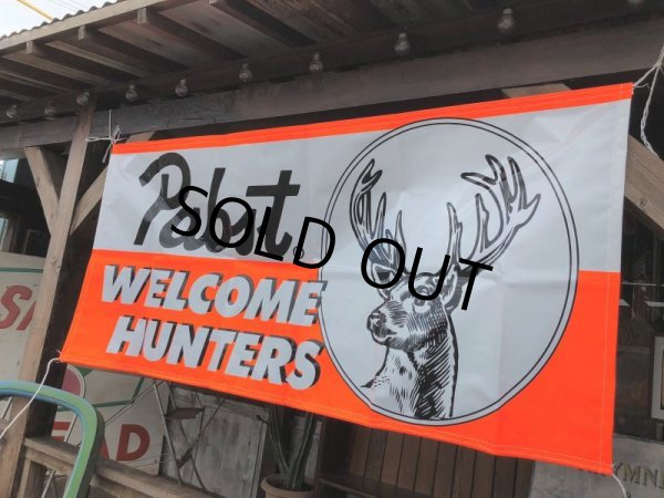 画像9: NOS Welcome Hunters Pabst Brewing Banner Sign (J983) (9)