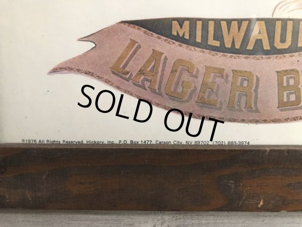 画像4: 70s Joseph Schlitz Brewing Co Milwaukee Lager Beer Sign (S023) (4)