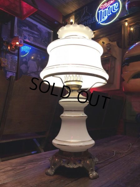 画像13: 60s Vintage Metal Base Milk Glass Hurricane 3 Way Table Lamp (S028) (13)