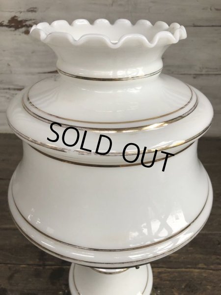 画像4: 60s Vintage Metal Base Milk Glass Hurricane 3 Way Table Lamp (S028) (4)