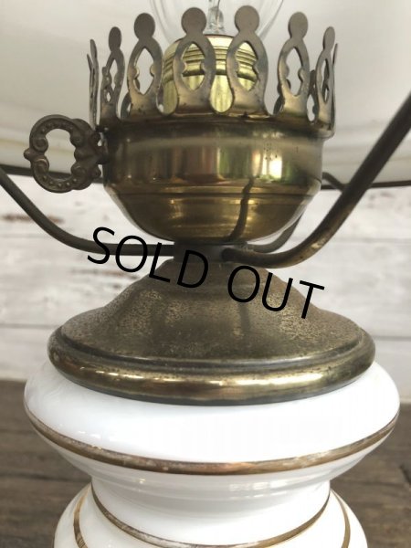 画像7: 60s Vintage Metal Base Milk Glass Hurricane 3 Way Table Lamp (S028) (7)