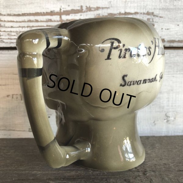 画像3: Vintage Pirates House Skull Mug (S034) (3)