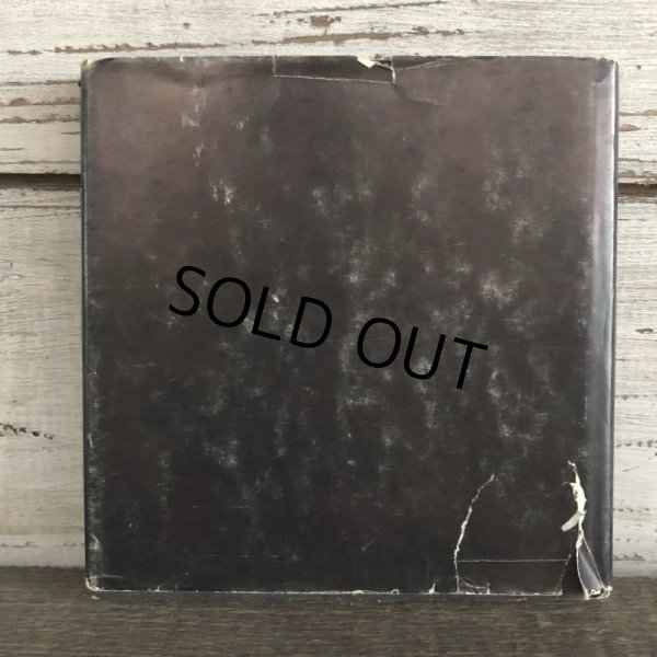 画像2: Vintage Book Snoopy Love is walking Hand in Hand (S142） (2)