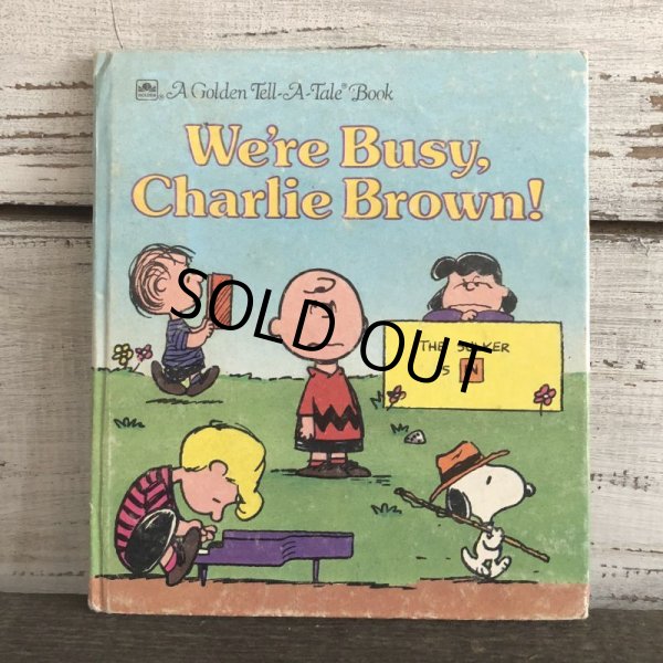 画像1: Vintage Book Snoopy We're Busy, Charlie Brown (S135） (1)