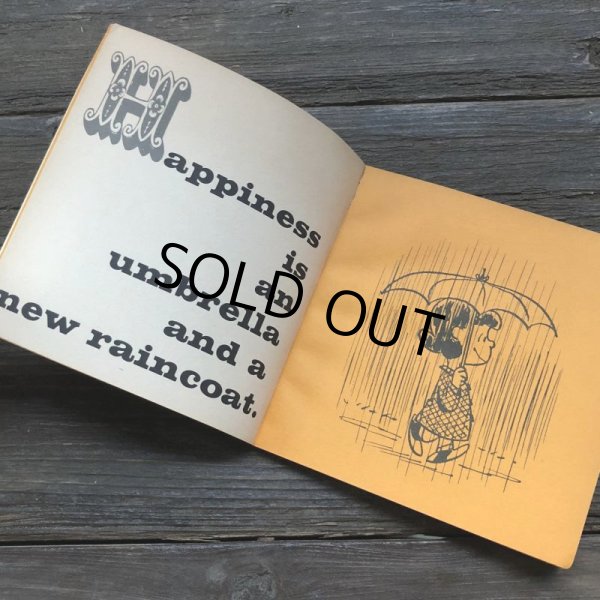 画像9: Vintage Book Snoopy Happiness is a warm puppy (S140） (9)