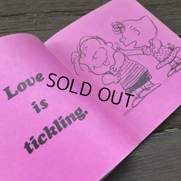 画像10: Vintage Book Snoopy Love is walking Hand in Hand (S141） (10)