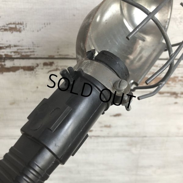 画像8: Vintage Industrial Trouble Lamp (S215) (8)