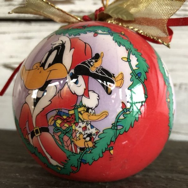 画像7: 90s Vintage WB Daffy Duck Christmas Ball Ornament (S270) (7)