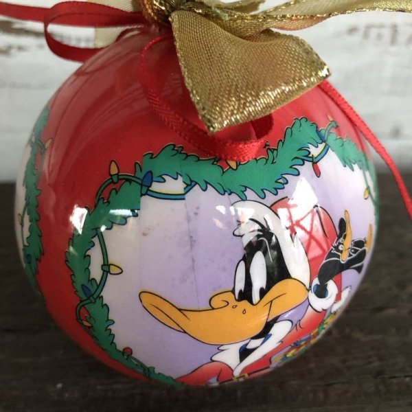 画像8: 90s Vintage WB Daffy Duck Christmas Ball Ornament (S270) (8)