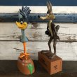 画像2: Vintage Dakin Road Runnner & Wile E. Coyote Bank Set (S292) (2)