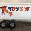 画像9: Vintage Ertl Toys R Us Truck Trailer (AL359) (9)