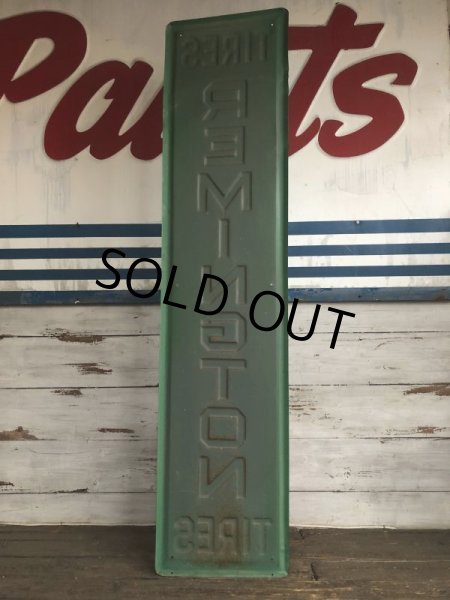 画像8: Vintage Original Embossed Metal REMINGTON Tires Sign (S349） (8)