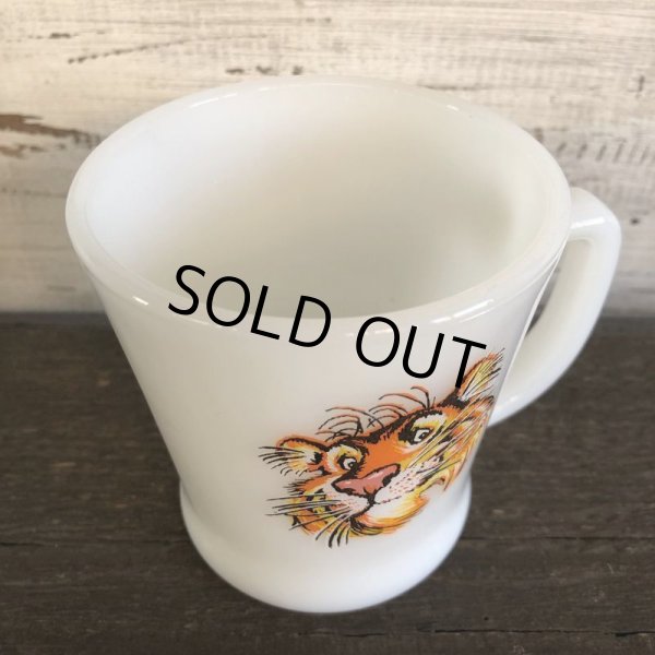 画像5: Vintage Fire King EXXON Esso Tiger D handle Mug (S352) (5)