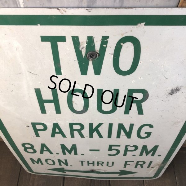 画像3: Vintage Road Sign TWO HOUR PARKING (S388)  (3)