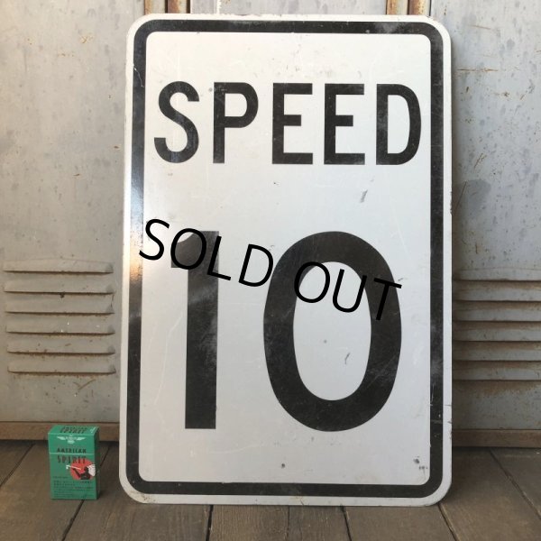 画像1: Vintage Road Sign SPEED 10 (S389)  (1)