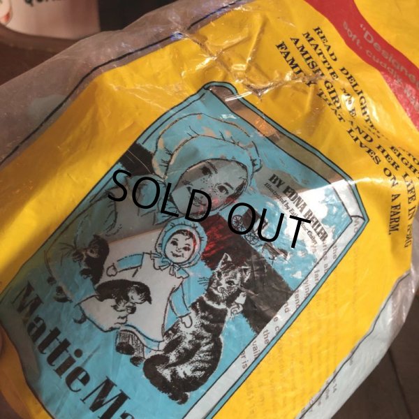 画像6: Vintage Mattie Mae Amish Doll With Book (S421) (6)