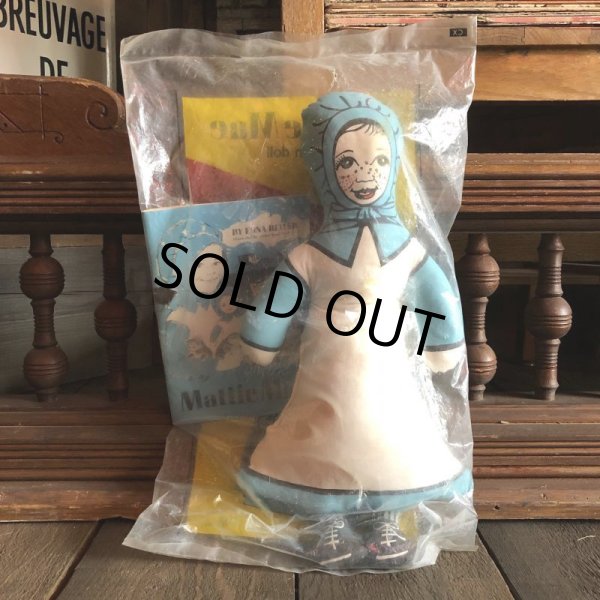 画像9: Vintage Mattie Mae Amish Doll With Book (S421) (9)