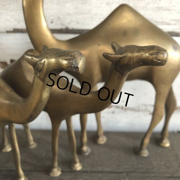 画像3: Vintage Brass Camel Set (S450) (3)