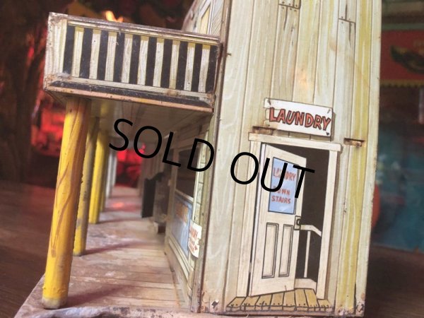 画像8: 1950's Marx Dodge City Western Town Play House (S646) (8)