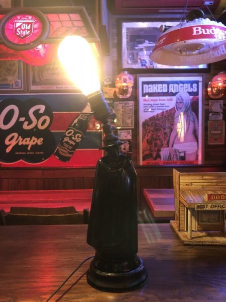 画像2: Vintage Sandeman Liqueur Statue BAR Lamp (S764) (2)