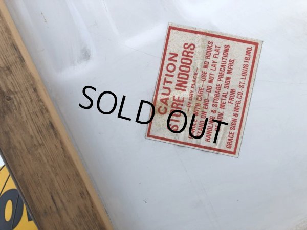 画像9: 70s Vintage KENDALL DRIVE WITH KENDALL CONFIDENCE Metal Sign (S763) (9)