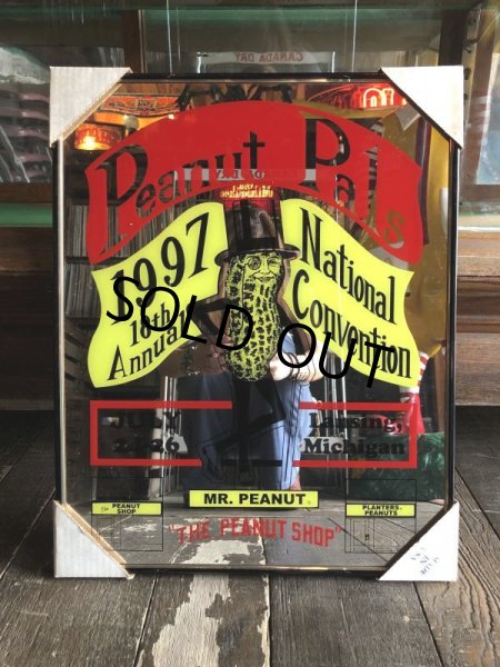 画像1: Vintage Planters Mr Peanut 18th Pub Mirror 51x41cm (S791) (1)