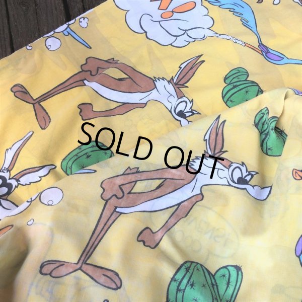 画像5: 70s Vintage Fabric Twin Flat  Road Runner & Wile E. Coyote (S815) (5)