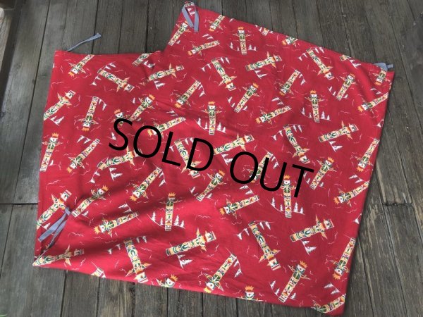 画像2: 50s Native-American Totem Pole Vintage Fabric (S955)  (2)