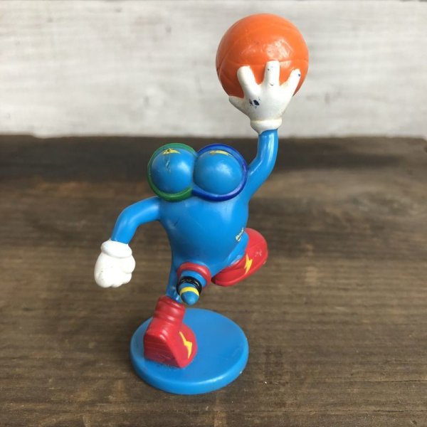 画像3: 1996 Atlanta Olympic Mascot IZZY PVC (S918) (3)