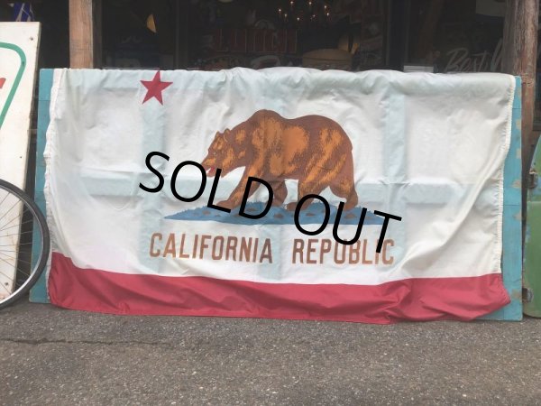画像1: Vintage Made in U.S.A The Bear California Republic Flag (S924) (1)