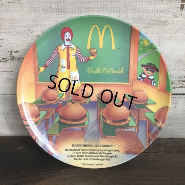 画像1: Vintage 1989 McDonalds Plastic Plate Hamburger University (T096)  (1)