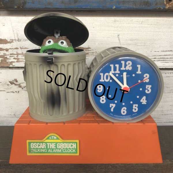 画像1: Vintage 1970s Sesame Street Talking Alarm Clock OSCAR  (T122) (1)