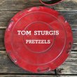 画像7: Vintage Pretzel Tin Tom Sturgis Large (T142) (7)