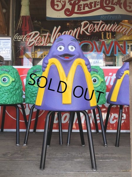 画像1: Vintage Mcdonald's Playland Chair Grimace (S198） (1)