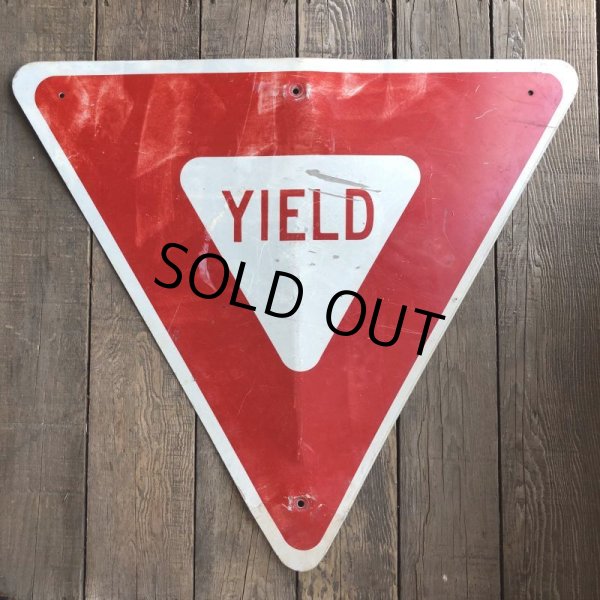 画像4: Vintage Road Sign YIELD (T222) (4)